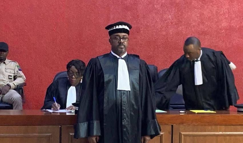 Monsieur Dick Fabrice BOUNGOU MICKOLO